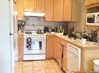 1714 Beacon St #2, Brookline, MA 02445