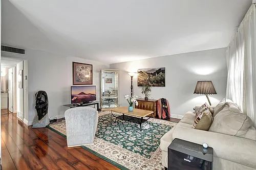 288 Tuscany E Photo 1