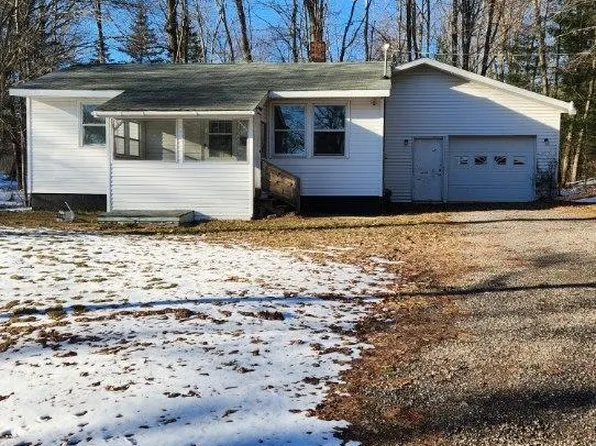 21514 Monroe Rd, Morley, MI 49336
