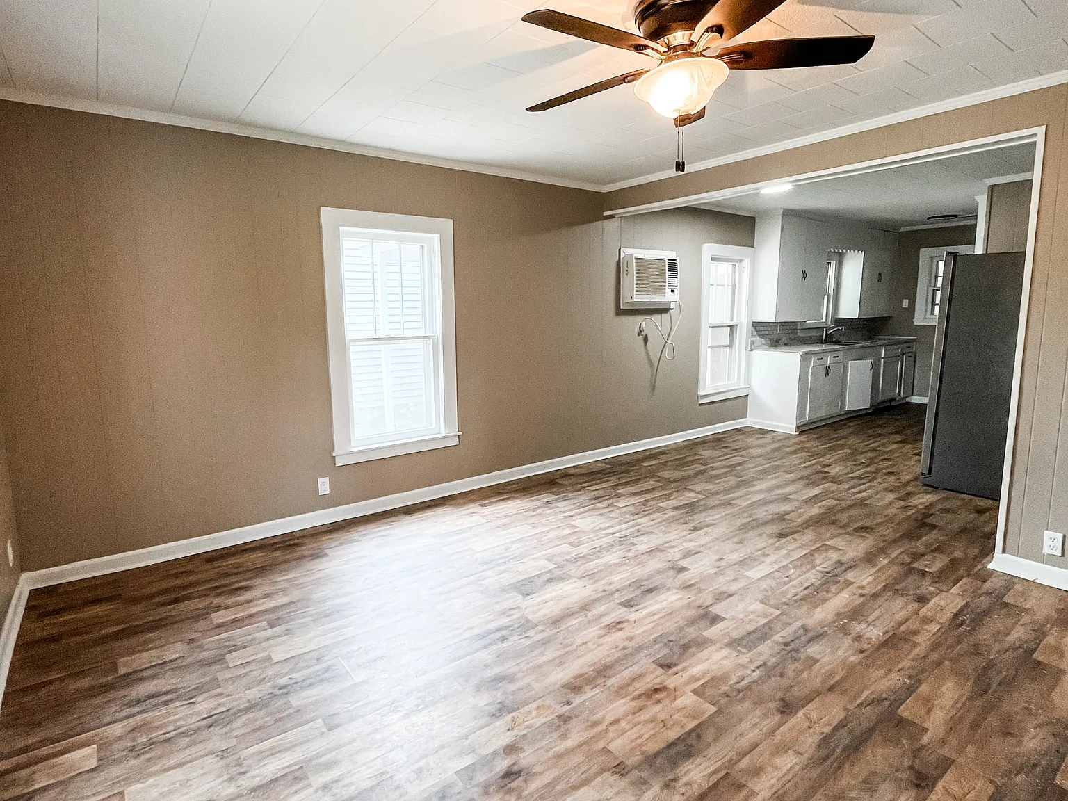 303 East Ripley Avenue - Covington TN - 1 — Photo 2