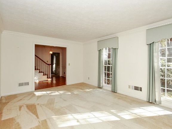 3rd image of 4152 Ailey Ct