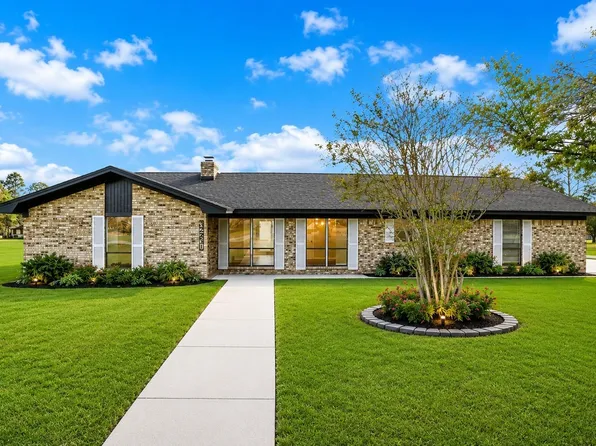 32231 Sandwedge Dr, Waller, TX 77484