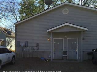 612 Pierre St APT D, Manhattan, KS 66502
