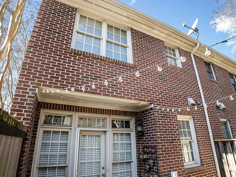 130 Fenner Ln — Photo 22