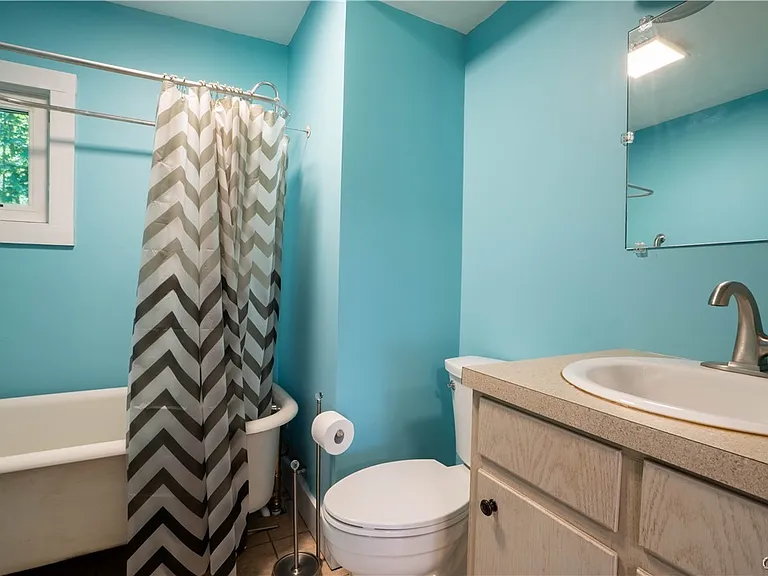 7481 Hoffman Rd — Photo 23