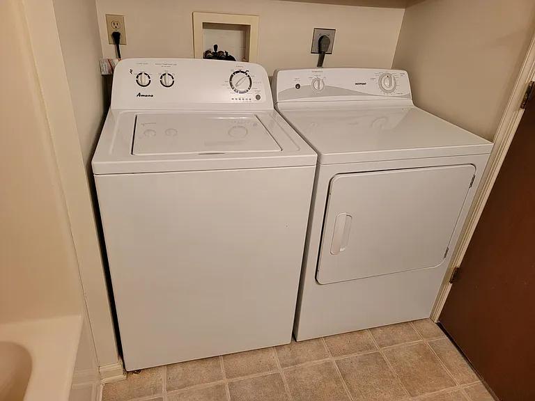 76 Akron Rd — Photo 15