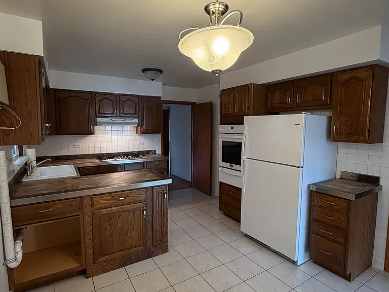 6432 W Gunnison St — Photo 5