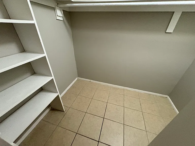 11141 Pine Acres Rd — Photo 3