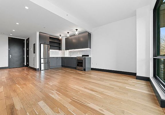 3rd image of 1134 Fulton St #4M