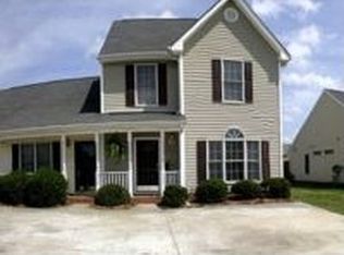 721 Center St, Apex, NC 27502