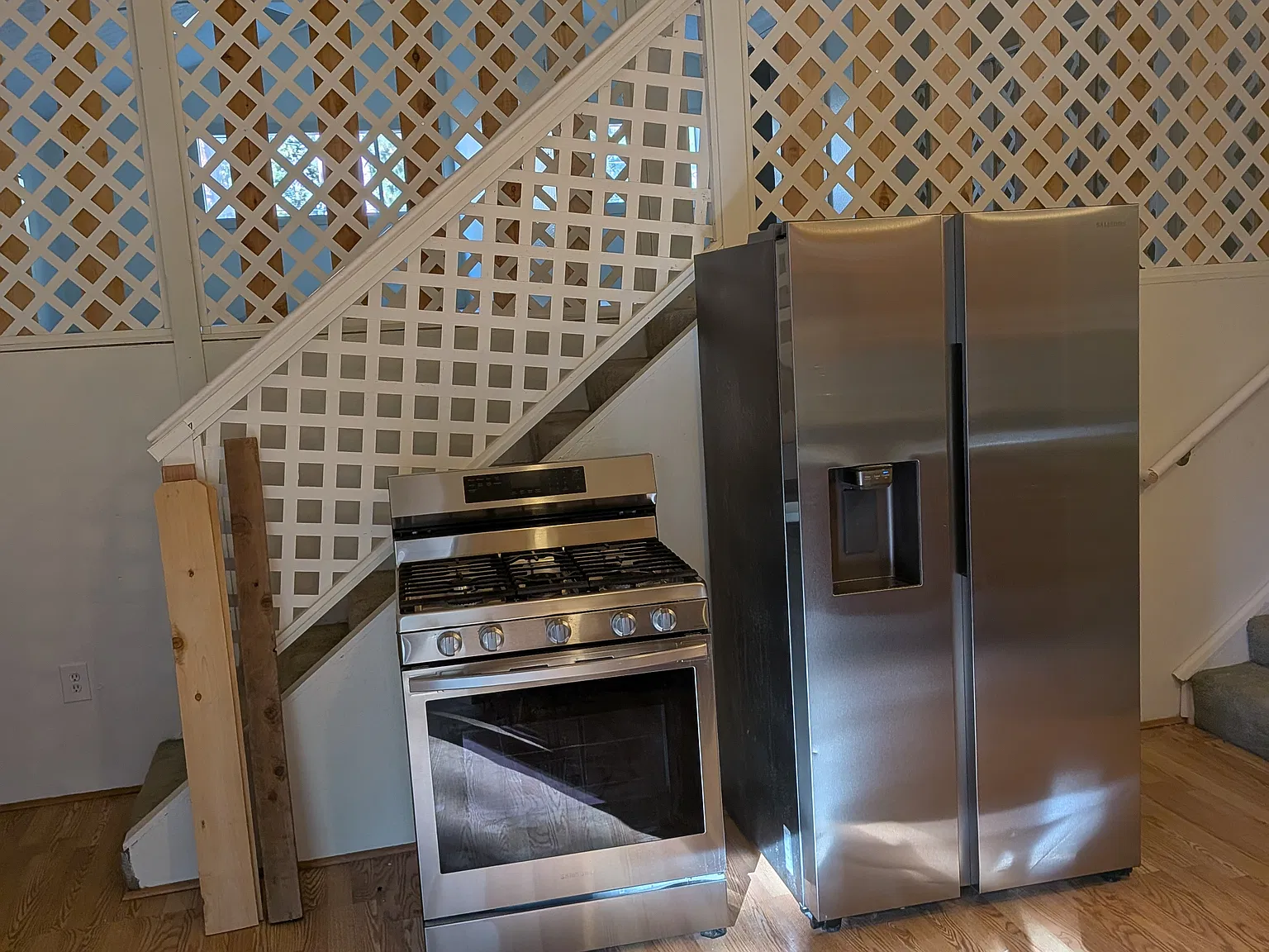 10255 Prosser Dr — Photo 3