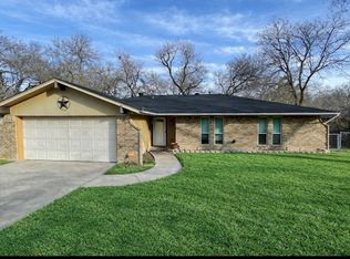 521 Sharp Dr, Desoto, TX