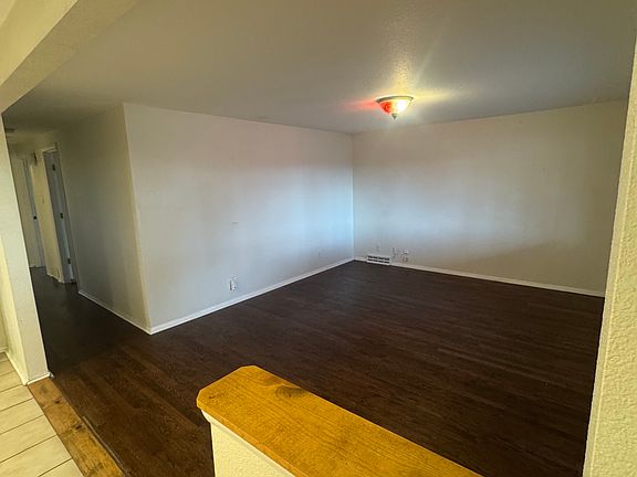 5th image of 1439 S Mariposa St