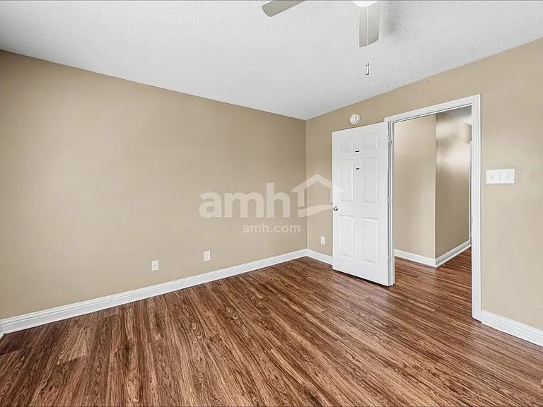 10442 Juniper Breeze Dr — Photo 16