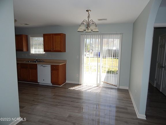 5th image of 1705 Pepperwood Way