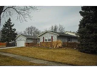 2061 Coral Ave photo 1