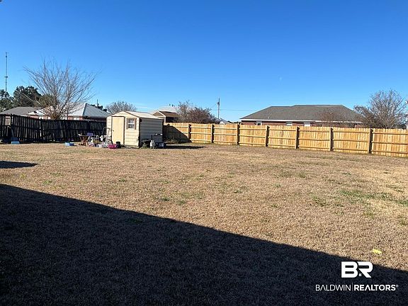 4th image of 14287 Lexington Dr