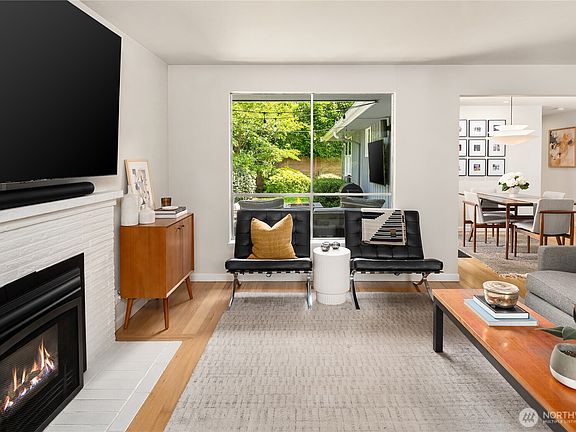 5th image of 717 W Cremona Street