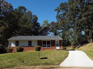 2712 Brightwood Ct, Winston Salem, NC 27127