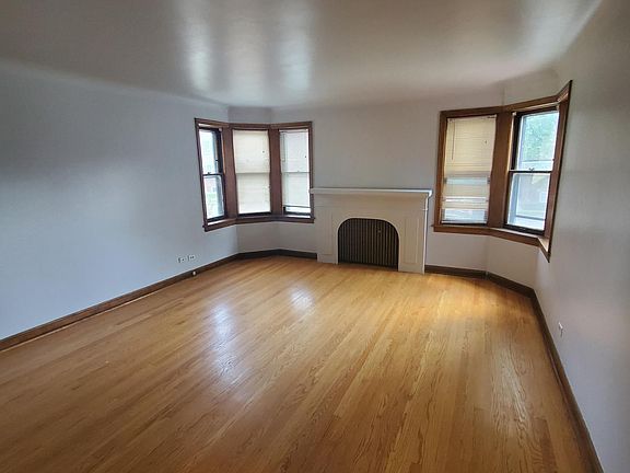 5th image of 1822 Oak Park Ave Floor 1