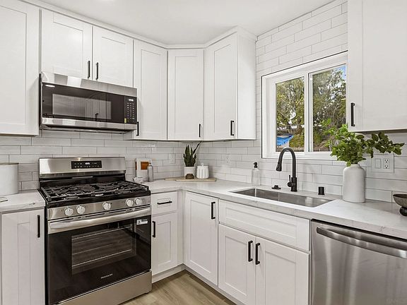 5th image of 1670 Enfield St