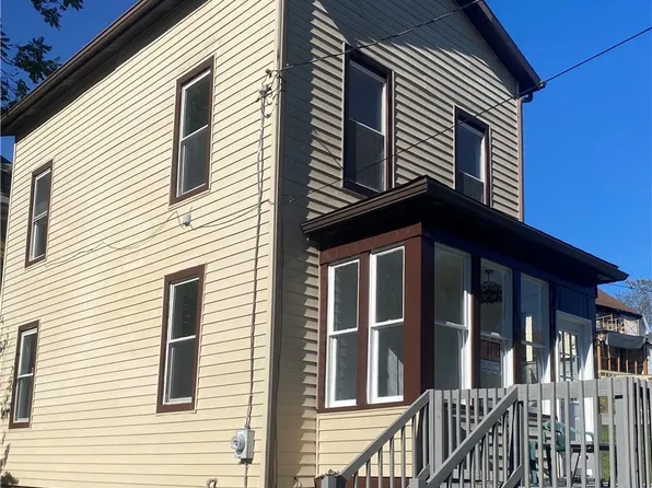 305 Hill St, Connellsville, PA 15425