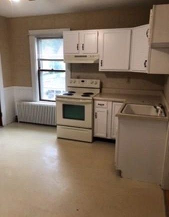 2nd image of 26 Reynolds St #2