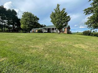 382 Mabry Mill Rd, Meadows Of Dan, VA 24120