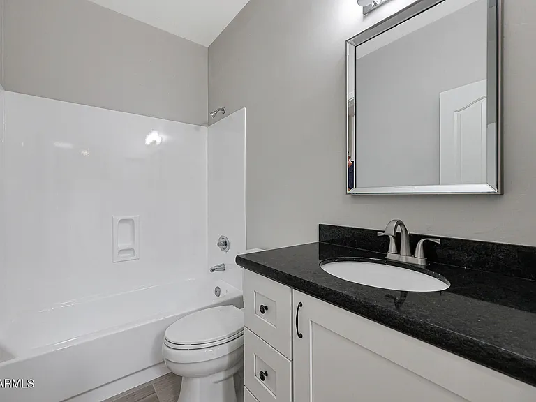 14215 N 56th Pl — Photo 30