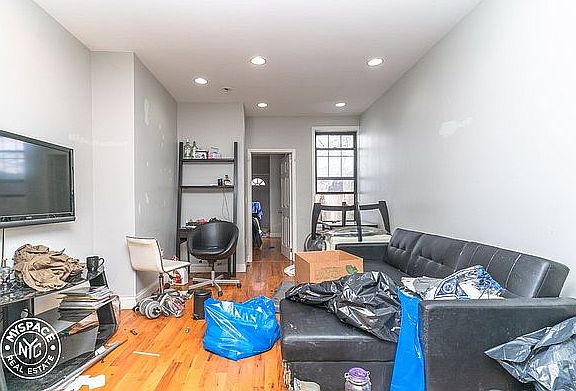 2nd image of 72 De Sales Pl APT 2L