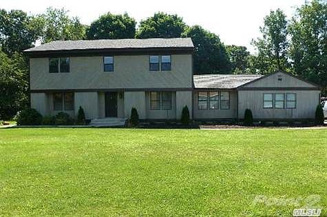1st image of 13 Clime Ct
