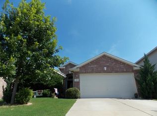 213 Stampede St, Waxahachie, TX 75165