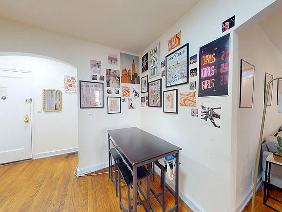 4th image of 246 E 46th St APT 6B