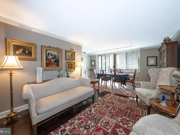 1919 Chestnut St APT 2118, Philadelphia, PA 19103