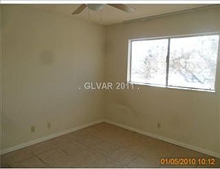 3rd image of 8112 Ducharme Ave