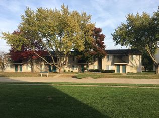 2504MY, Champaign, IL 61822