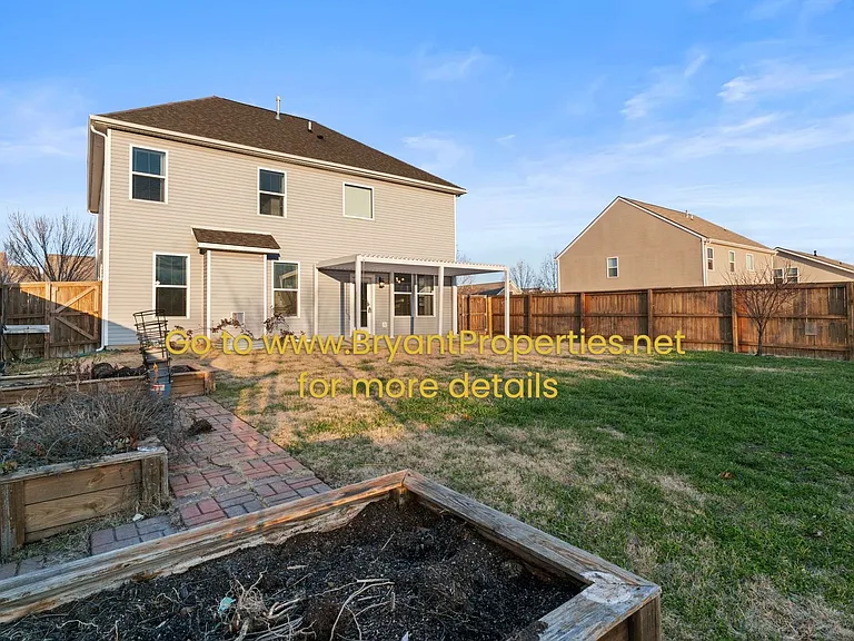 1801 Stonewater Dr — Photo 37