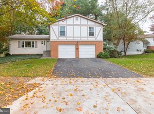 1532 Blue Meadow Rd, Rockville, MD 20854