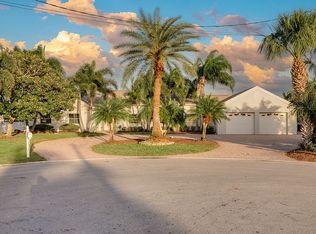 495 Harbor Dr S, Indian Rocks Beach, FL 33785