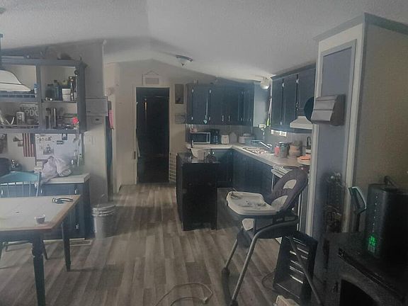 5th image of 4450 22 Mile Rd