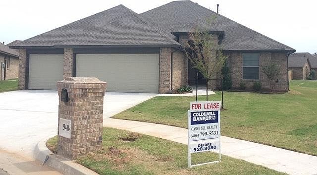 1st image of 9404 Shallow Lake Ct