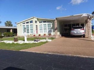 19747 Pandora Cir, North Fort Myers, FL 33917