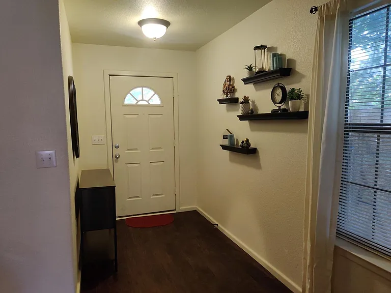 6400 Ken Caryl Dr — Photo 3