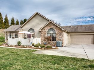 4283 Plantation Ridge Ln, Greensboro, NC 27409