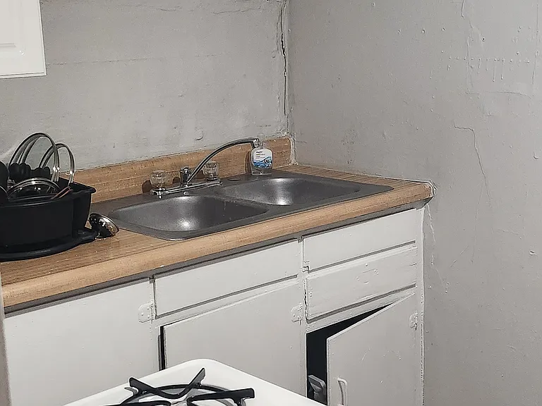406 Market St #2 — Photo 5