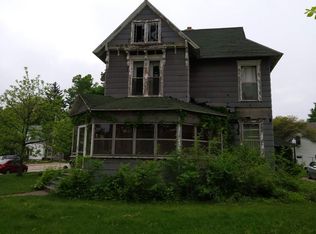 602 S 5th St, Goshen, IN 46526