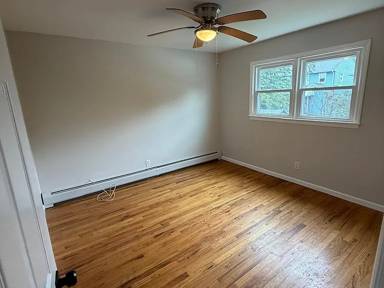 71 Chestnut St #1 — Photo 10