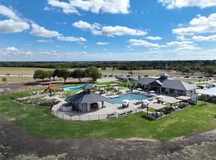 1241 Highland St, Red Oak, TX 75154