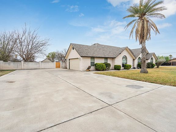 5th image of 301 Boulder Ridge Dr