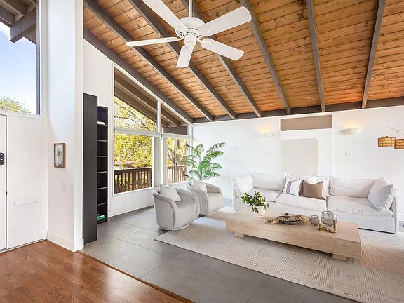 3rd image of 11947 Bajada Rd